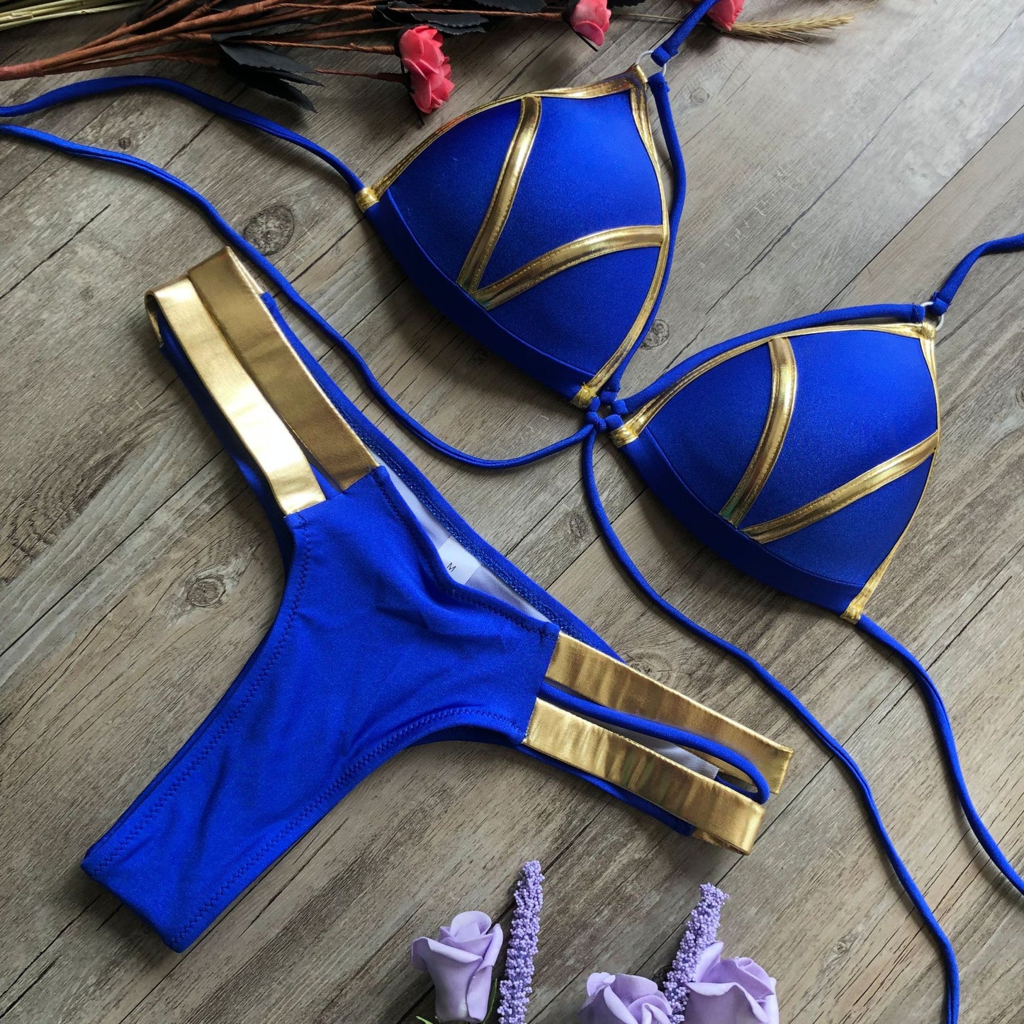 Bikini for Bronzing
