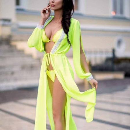 Long sleeve with lace blouse